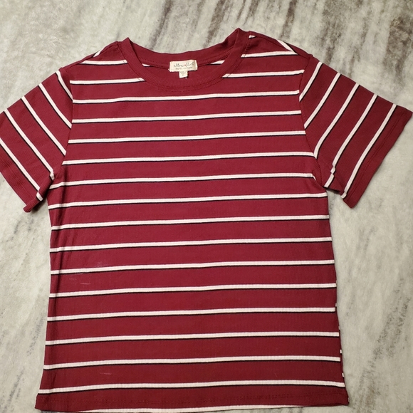 Ultra Flirt short sleeved top - Picture 3 of 13